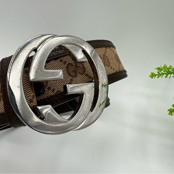 Authentic Gucci belt SizeM/L - Picture 2 of 12